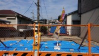 ☆建築条件無し売土地です☆お好きな工務店・ハウスメーカーで建築できます！「東香里新町」バス停まで徒歩2分！前道約10ｍございます！現況更地です！