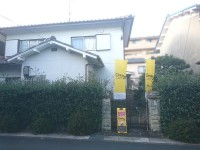 阪急「長岡天神」駅まで徒歩9分！建築条件無し売土地です♪
お好きな工務店、ハウスメーカーで建築可能！更地渡し！
土地ゆとりの約41.07坪！間口広々約12.4m！