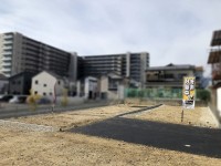 JR「長岡京」駅まで徒歩13分！
自由設計！土地広々約39.31坪！
周辺施設も充実しており、生活便利！