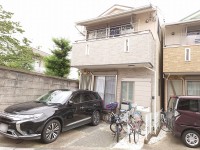 阪急「西向日」駅徒歩７分！小学校徒歩圏内！
室内キレイにお使いです。
