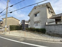 ☆建築条件無売土地☆阪急「西向日」駅まで徒歩7分の物件です♪
倉庫や事務所・駐車場として如何でしょうか！！
周辺施設や教育施設も近いのでとっても便利です♪