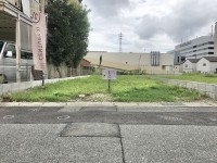 JR「長岡京」駅まで徒歩13分！建築条件無し売土地！
小学校も徒歩圏内の為、お子様の通学にも安心です！
前道ゆったり約6m！周辺施設も充実しており、生活便利♪