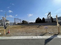 ☆全12区画の分譲地☆阪急「長岡天神」駅まで徒歩7分！
土地広々約32.68坪！ 小学校も徒歩10分圏内でお子様にも安心です♪
自由設計！！