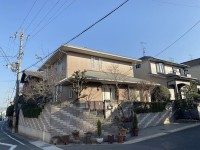 土地広々約46坪！北西角地☆
内外装リフォーム済！オール電化住宅です♪
ハウスメーカーで建築！収納たっぷりこだわり住宅！
小中学校徒歩圏内でお子様の通学も安心☆