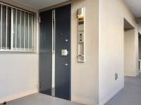 阪急『西京極駅』まで徒歩７分と通勤や通学も便利な立地！
築１１年のキレイなマンション！ペット飼育可能(規約あり)！
周辺施設充実で生活便利♪