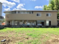 全５区画の分譲地！自由設計なのでお好きな間取りで建築可能！
前面道路広々８ｍで駐車もラクラク♪
モデルハウスもございますので、ご案内いたします！