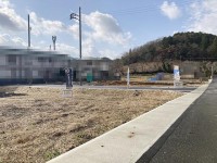 全８区画の分譲地！前面道路６ｍ以上で駐車もラクラク！
自由設計なのでお好きな間取りにて建築可能！
弊社専属の設計士が無料で間取りを作成致します！