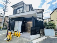 令和元年12月他、リフォーム歴有り！室内大変丁寧に使用されています！
道路幅員5.8ｍ×5.4ｍ角地、採光・通風良好！
全居室6帖超のゆとりのある4LDK！