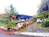 建築条件無土地につき、お好きな工務店・ハウスメーカーで建築可能です！
土地広々計194.67坪！自然豊かで落ち着いた雰囲気の住環境です！

