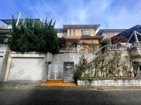JR「山崎」駅まで徒歩6分・阪急「大山崎」駅まで徒歩7分の2WAYアクセス！
全居室6帖以上！南向きの庭もあり洗濯もラクラク♪
緑の多い自然豊かなエリアです！