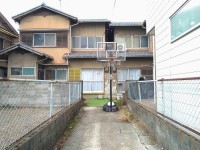建築条件無し売土地の為、お好きな工務店やハウスメーカーで建築可能！
土地広々５３．０３坪で駐車２台可能！
閑静な住宅地！周辺施設も充実で生活便利♪