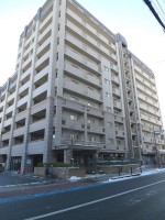 阪急「長岡天神」駅まで徒歩2分！JR「長岡京」駅まで徒歩13分！
2WAYアクセス可能☆生活周辺施設も充実！
全居室に収納スペースあり！生活に大変便利です♪
