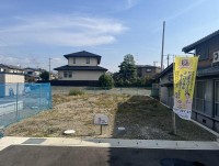 全8区画新規分譲地☆建築条件無土地！お好きなハウスメーカー・工務店で建築可能です♪
東西2面が解放され、採光と通風に優れてた区画！
敷地広々約34坪の整形地です♪