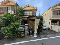 解体更地渡し！
建築条件無し土地のため、お好きなハウスメーカー・工務店で建築可能☆
阪急「東向日」駅まで徒歩14分！小学校まで徒歩3分！通勤・通学に便利な立地です♪