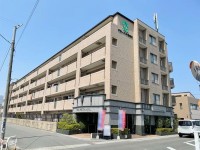 2023年11月リフォーム完成!
阪急とJRの2WAYアクセスで通勤や通学に便利!
南向きにつき、陽当たり良好♪収納スペース充実!