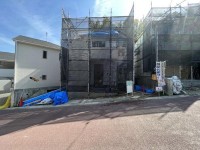 阪急「西山天王山」駅徒歩15分！大型分譲地！
前道広々6ｍ！土地広々32.86坪！！
第二大山崎小学校まで約480ｍ（徒歩6分）でお子様にも安心！