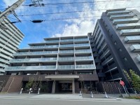 阪急『洛西口駅』とＪＲ『桂川駅』の駅近２ＷＡＹアクセス！
最上階の南向きのお部屋で陽当たり・通風良好！ペット飼育可能(規約有り)！
周辺施設も充実♪