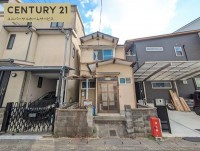 京阪「淀」駅まで徒歩9分♪
条件無し土地のためお好きなハウスメーカー・工務店で建築可能！
ひとりひとりに合わせて、弊社専属の設計士が無料でプランを作成します！