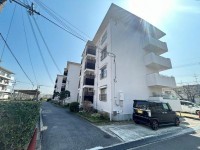 阪急「西山天王山」駅まで徒4分！通勤・通学に便利な立地
南側の眺望も抜けて陽当たり・通風良好！
無料でリフォームのご提案・お見積り承ります！お気軽にご相談ください♪