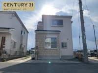 土地広々約36坪！日当たり・通風良好！
駐車スペースは3台駐車可能！
整形地・前面道路との高低差無し！