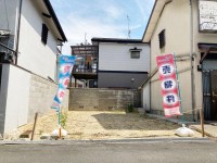 阪急『東向日駅』まで徒歩１５分と通勤・通学に便利♪
小学校まで徒歩７分でお子様の通学も安心です！
閑静な住宅地です♪