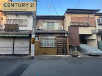 ＪＲと地下鉄の２ＷＡＹアクセス！小・中学校まで徒歩５分圏内！
閑静な住宅街につき周辺交通量も少なめです♪