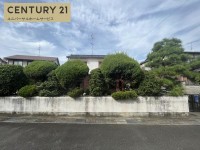 ☆建築条件無し土地☆お好きなハウスメーカー・工務店で建築可能♪
土地71.54坪!南向きの為陽当り良好です♪
区画整備された閑静な住宅地で安心です♪