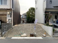 ＪＲ『桂川駅』まで徒歩１３分の好立地！
閑静な住宅地で南側からの陽当たり・通風良好！
徒歩圏内にスーパーやコンビニなどの生活施設も充実♪