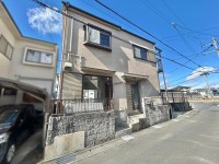 ２０２５年２月リノベーション完成！
日当たり・通風大変良好です！
閑静な住宅地につき交通量も少なめ！