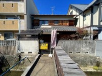 建築条件無し土地！お好きな工務店・ハウスメーカーで建築可能です！
阪急・ＪＲの駅チカ２ＷＡＹアクセス！
弊社専属の一級建築士が無料で間取りプランをご提案致します♪