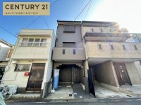 ２０２４年１２月リフォーム済み！
全居室６帖以上の４ＤＫ！阪急とＪＲの２ＷＡＹアクセスで通勤通学に便利！
イオンモール京都桂川など周辺施設充実！