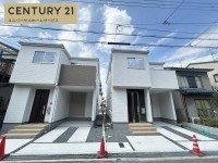 南向きの陽当たり・通風良好な新築戸建て！
生活施設も周辺に充実！収納スペースも豊富！
阪急『西向日駅』まで徒歩８分と通勤や通学に便利♪