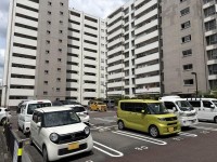 東向きバルコニーで日当たり良好！京都の町並みを一望できます！
耐震基準適合マンション！
小・中学校が徒歩圏内でお子様の通学も安心！