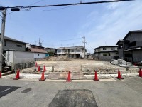 全６区画の分譲地！
阪急とＪＲの２ＷＡＹアクセス可能！生活施設が周辺に充実♪
建築条件無し土地！お好きなハウスメーカー・工務店で建築可能！