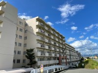 南東角部屋につき、陽当たり・通風良好！
２０２５年７月リノベーション完成！バルコニー広々♪
エレベーター停止階！ペット飼育可能(規約あり)！
