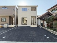 ２０２６年１月完成の新築戸建！
閑静な住宅街で全居室６帖以上・収納付き！
阪急とＪＲの２ＷＡＹアクセス可能！生活施設が周辺に充実♪

