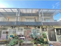 向日市、伏見区、南区の不動産なら<br>センチュリー21ユニバーサルホームサービス向日町店へ！ 小・中学校まで徒歩６分圏内でお子様の通学も安心！
徒歩圏内に商業施設充実で生活に便利！
リフォームのご相談も承っております！