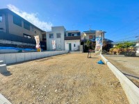 全5区画の分譲地!車通りの少ない閑静な住宅地!
自由設計につきお好きな間取りで建築していただけます!
阪急とJRの2WAYアクセスで生活に便利!