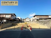 限定2区画分譲!前道もゆったり6mで駐車もラクラク!
建築条件無し売土地につき、お好きな工務店やハウスメーカーで建築可能!
JR『城陽駅』まで徒歩11分!