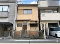 向日市、伏見区、南区の不動産なら<br>センチュリー21ユニバーサルホームサービス向日町店へ！ 自由設計！お好きな間取りで建築可能♪ 
ＪＲ『桂川駅』まで徒歩９分と通勤・通学に便利な立地♪
徒歩圏内にイオンモール京都桂川があり便利な住環境！