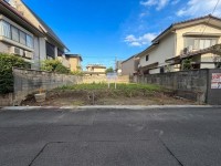 自由設計につき、お好きな間取りで建築可能!
阪急とJRの2WAYアクセス!閑静な住宅地の整形地!
ゆとりの土地43.40坪♪