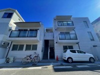 阪急「長岡天神」駅より徒歩8分！バス・トイレ別！
白を基調とした清潔感のあるお部屋♪
