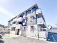 インターネット使用料無料！
オートロック付きで防犯面も安心♪
荷物の受取に便利な宅配BOXあり◎
近隣に買い物施設などが充実した生活便利地です！