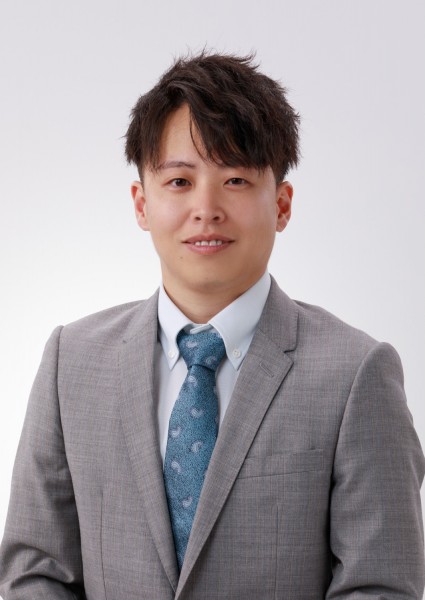 横部 涼太