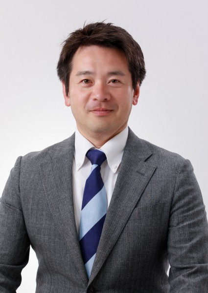 八百本 隆志